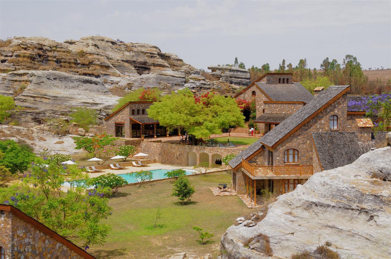 Le Jardin Du Roy Hotel Ranohira ภายนอก รูปภาพ