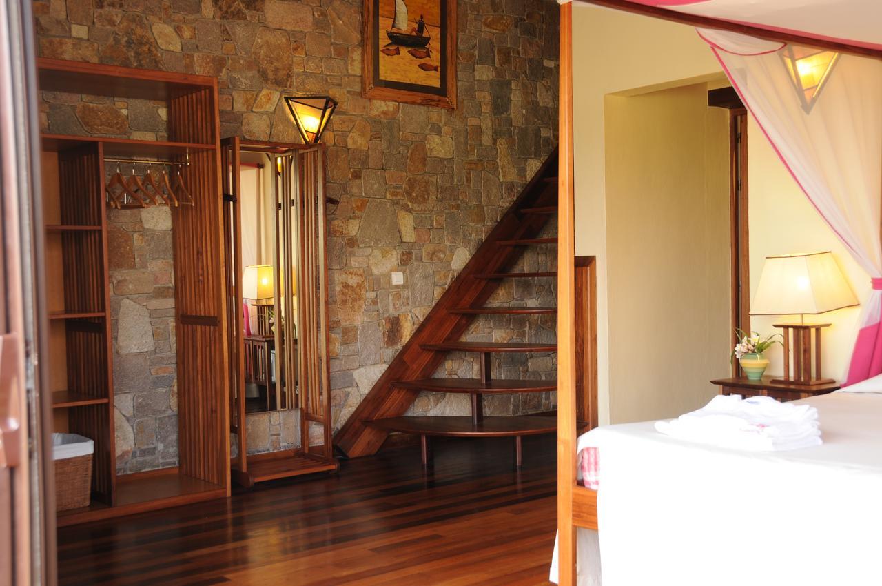Le Jardin Du Roy Hotel Ranohira ภายนอก รูปภาพ